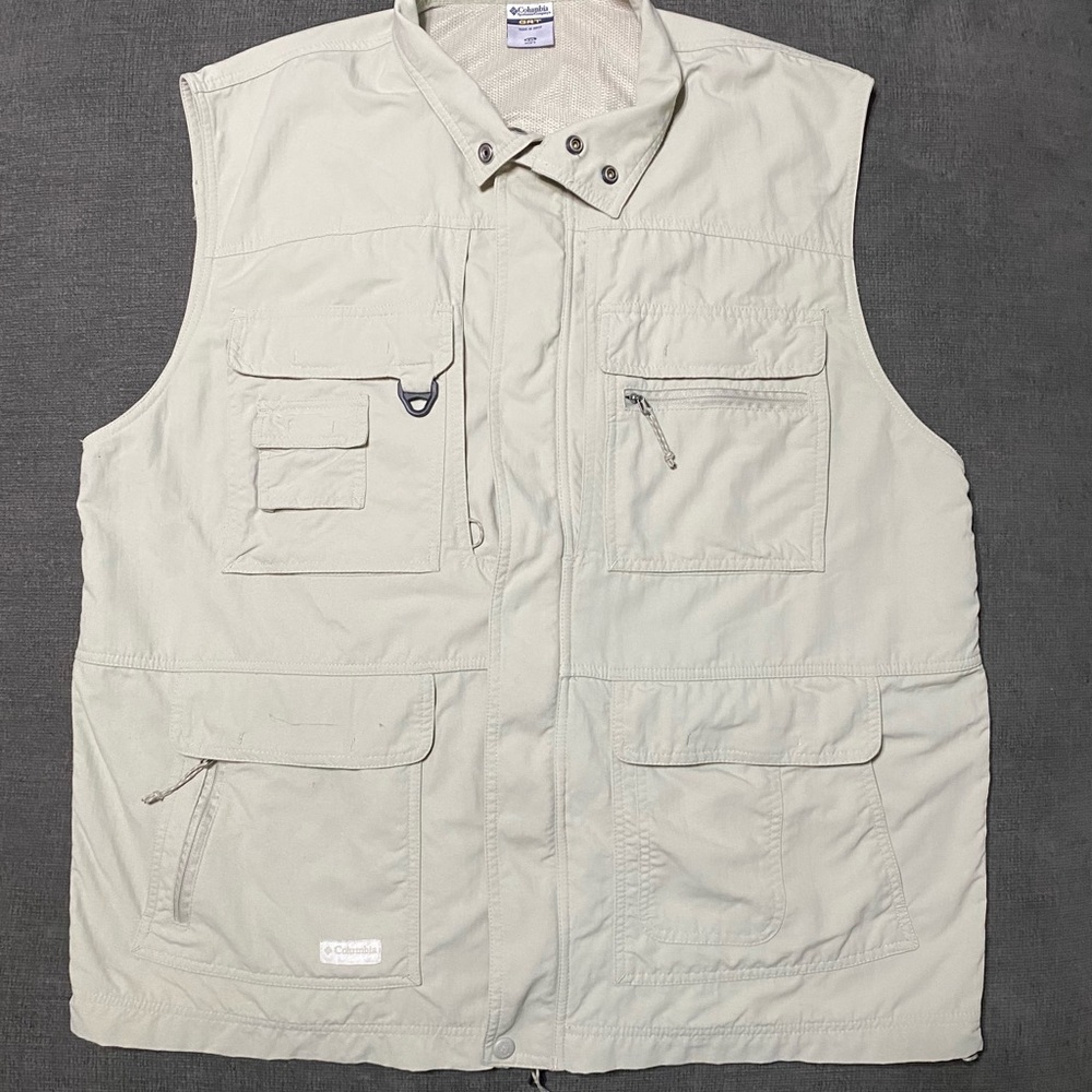 Columbia GRT Men's tan Outdoor fishing hunting hiking vest SZ XXL multi pocket
